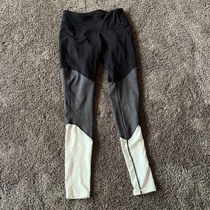 Pair of leggings size womens small CALIA‎ by Carrie Underwood